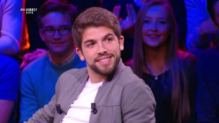 Vidéo: Julien Cazarre nous fait rire avec Jimmy Cabot dans J+1