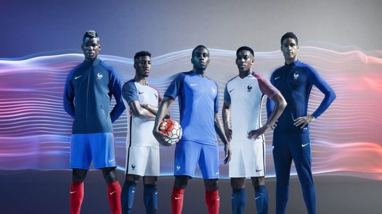Euro 2016: Nike dévoile les nouveaux maillots de l’équipe de France