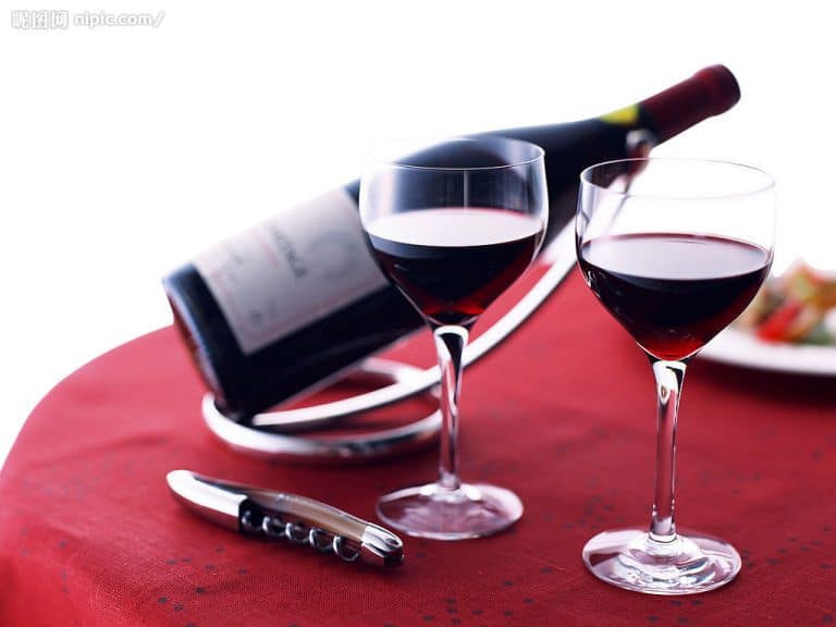 Vin rouge et sport font-ils bon ménage ?