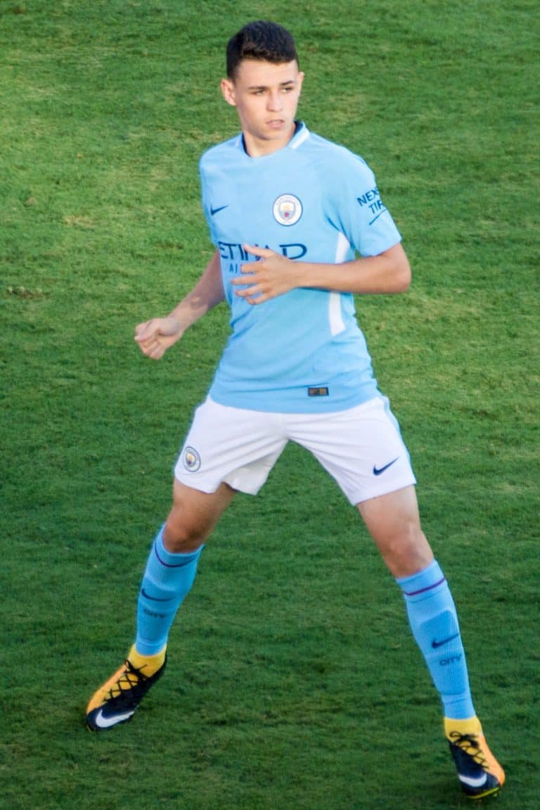 Pep Guardiola a décidé de titulariser le jeune joueur, Phil Foden
