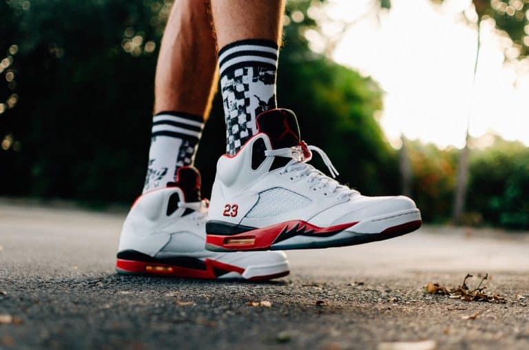 Un prototype de la première chaussure Air Jordan est en vente pou 50 000 dollars