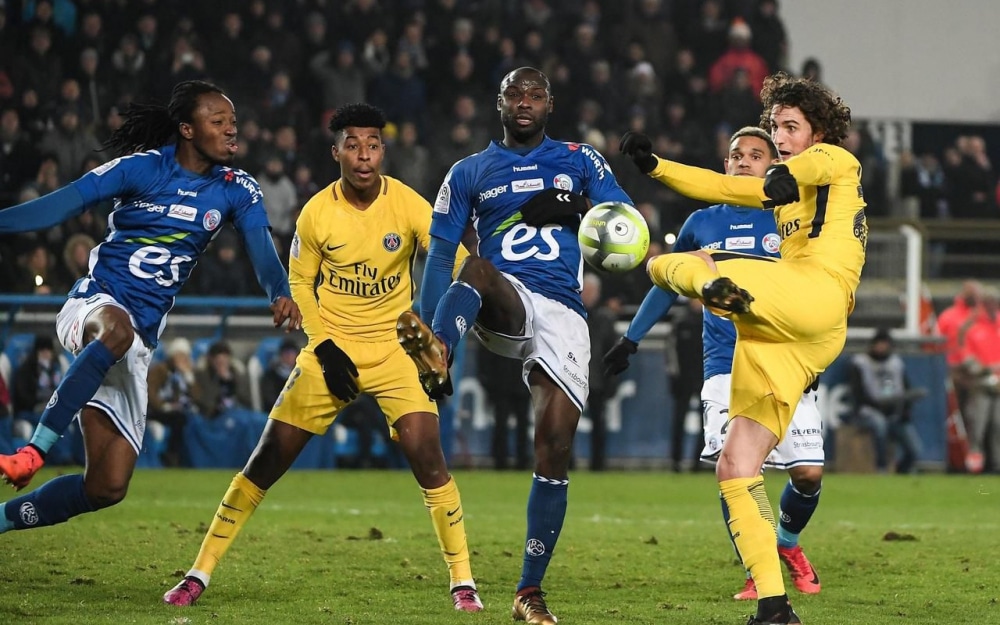Ligue 1 : le leader parisien piégé à Strasbourg