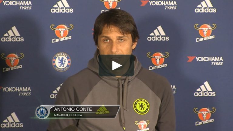 Le manager de Chelsea qualifie José Mourinho de petit homme