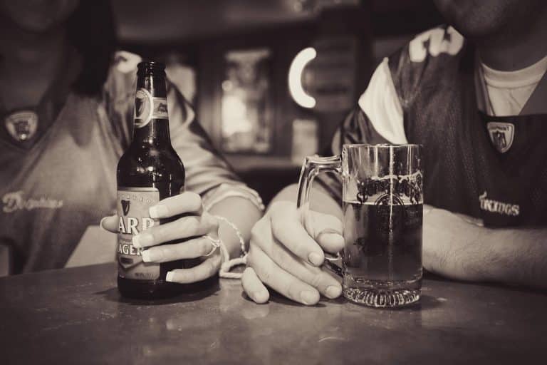Pourquoi boire de l’alcool après la pratique d’un sport est une mauvaise idée ?