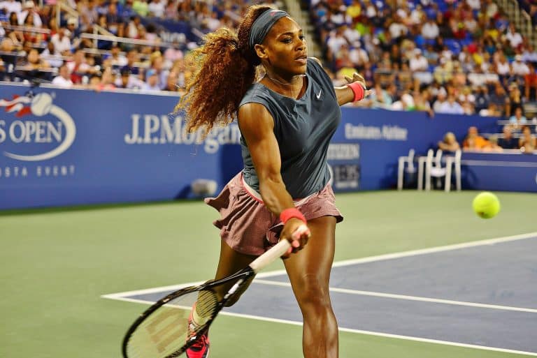 US  Open 2018 : Naomi Osaka remporte le tournoi face à Serena Williams