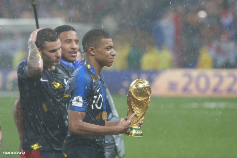 Kylian Mbappé, le troisième meilleur joueur du monde derrière Lionel Messi et Cristiano Ronaldo