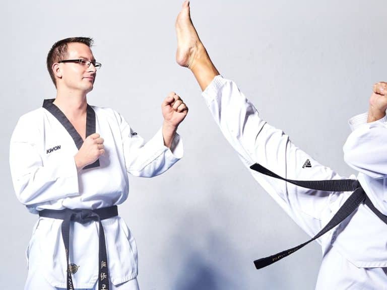 Taekwondo : un sport pour renforcer la maîtrise de soi