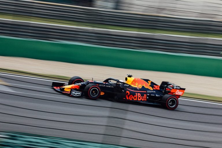 Max Verstappen ne va pas aller chez Mercedes