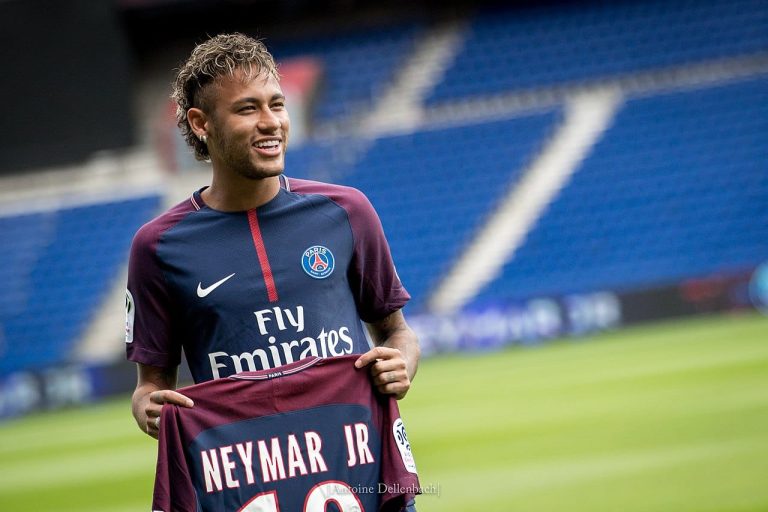 Neymar suscite une nouvelle discussion sur son retour au Barça