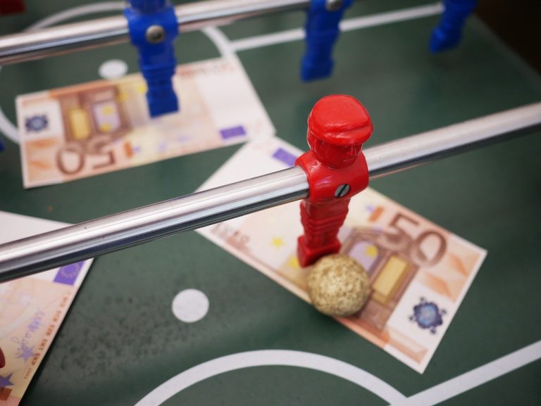 Coronavirus : réponses aux questions clés concernant le trou de plus de 700 millions d’euros du sport