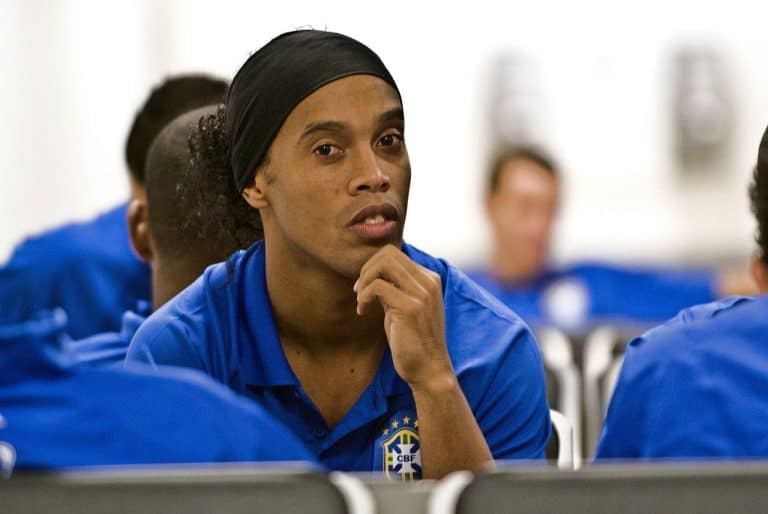 Le déclin de Ronaldinho depuis le Barça à la prison du Paraguay