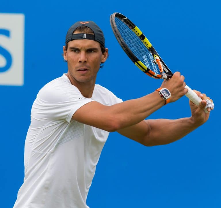 Circonstances inhabituelles, mais il est temps de parler de tennis pour Nadal
