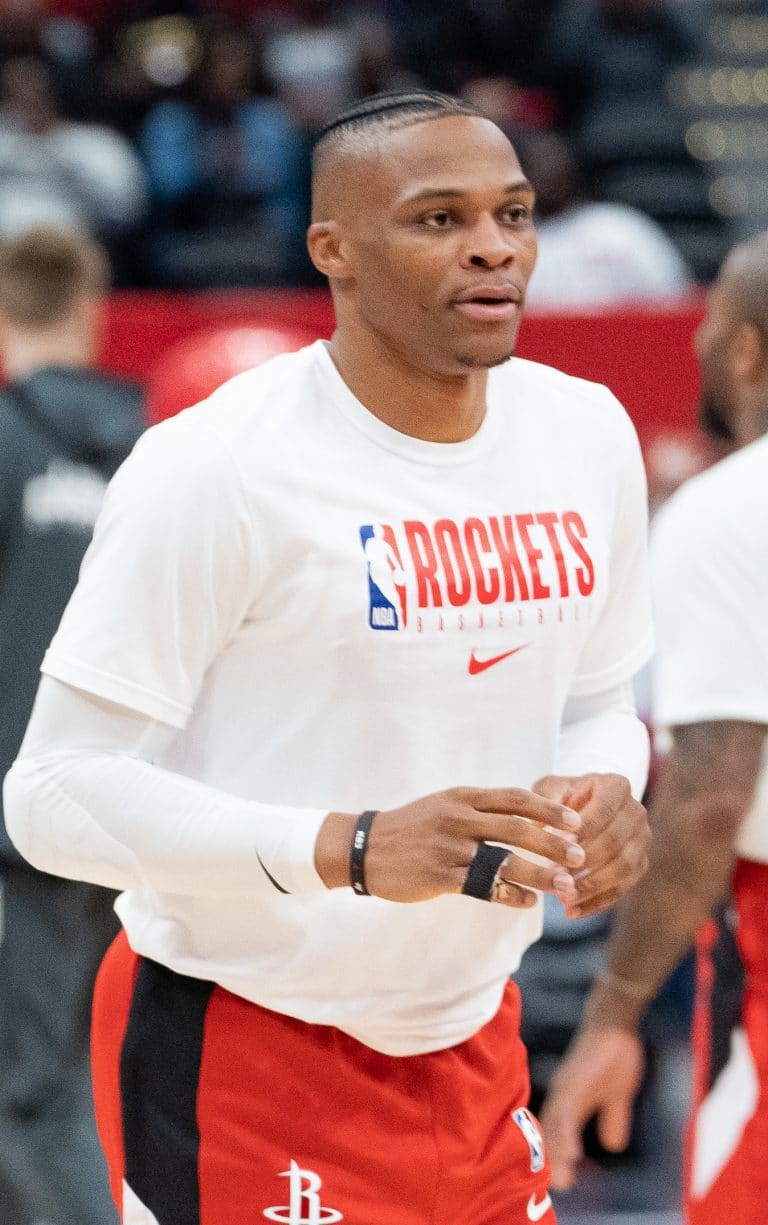 Comment pouvez-vous ne pas l’aimer ? Russell Westbrook entre dans l’histoire de la NBA