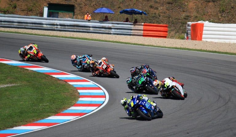 Quelles sont les différences entre le MotoGP et le Superbike ?