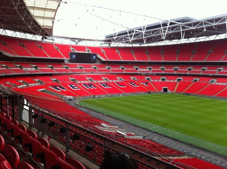 L’Angleterre dominante bat l’Ukraine pour atteindre les demi-finales de l’Euro