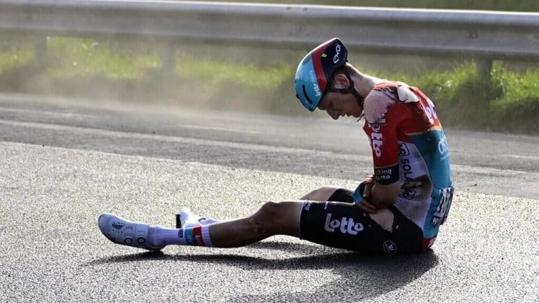 Le cyclisme, un sport à risque : trois courses marquées par des chutes spectaculaires en quatre jours