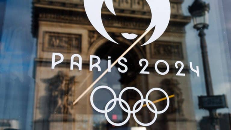 L&rsquo;exclusion des athlètes russes et biélorusses des JO 2024 prônée par Anne Hidalgo